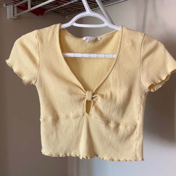 Cute Ribbed Crop Top - Picture 1 of 5